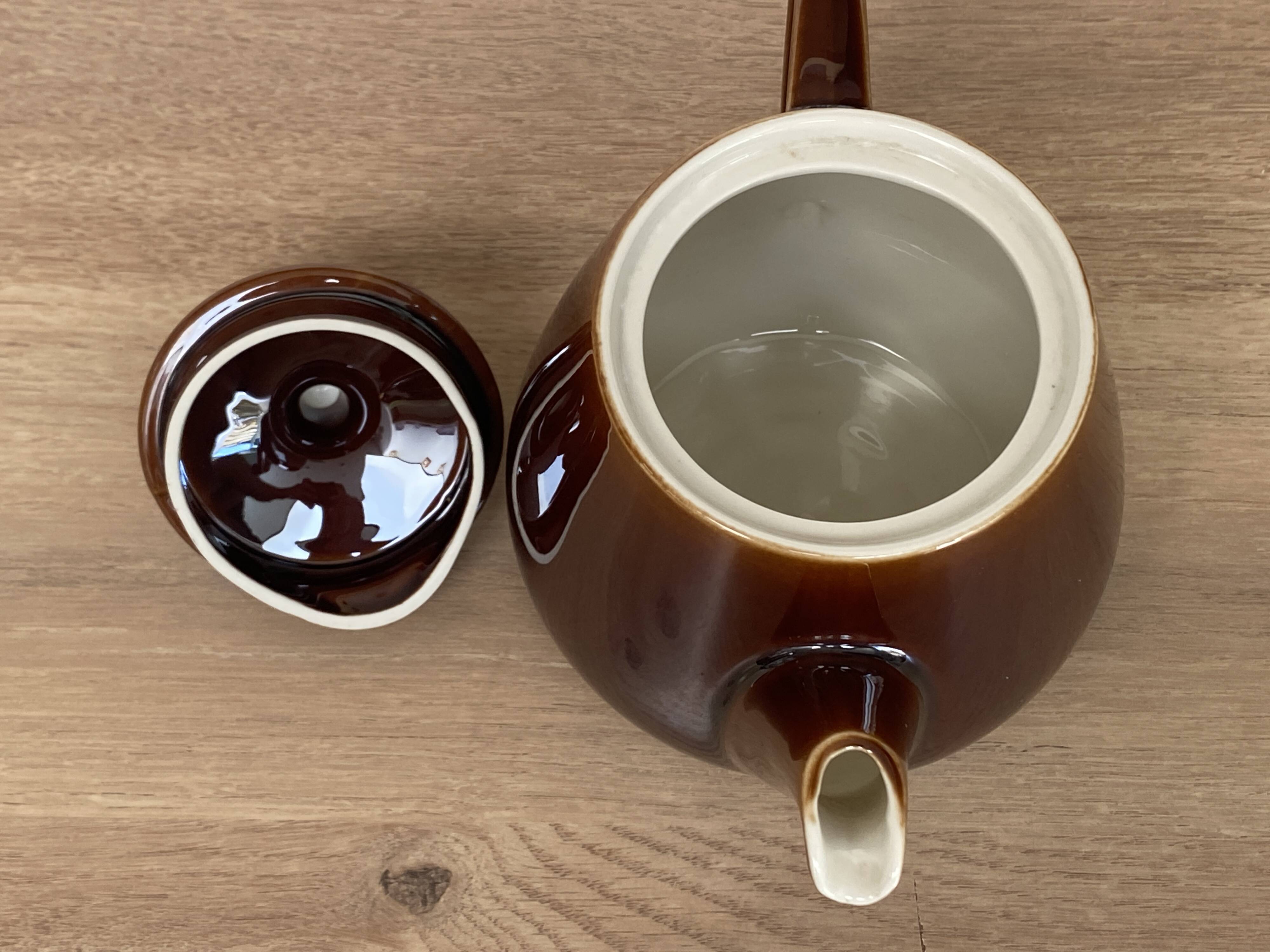 Villeroy and Boch teapot