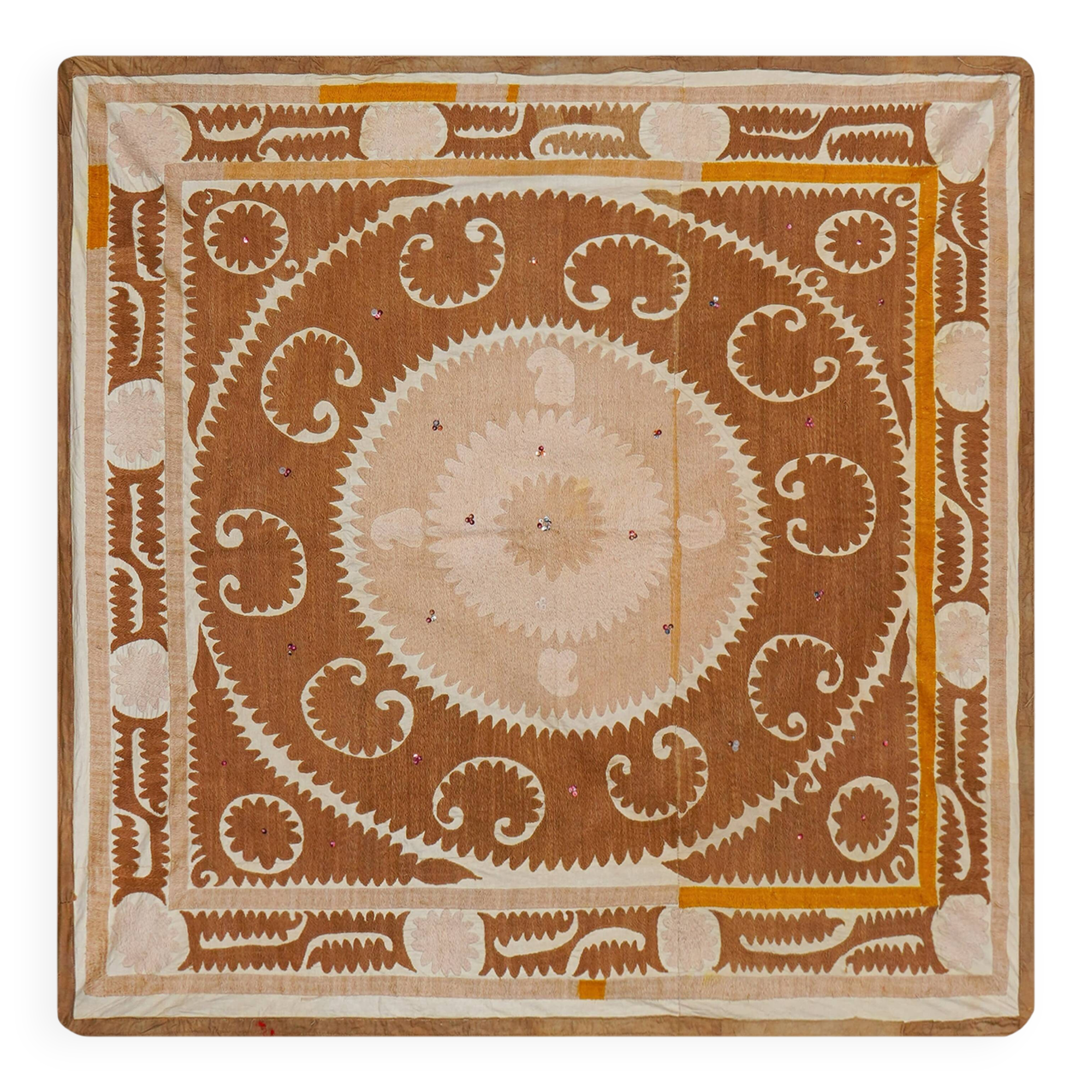 Vintage Turkish hand-knotted rug 132x135 cm