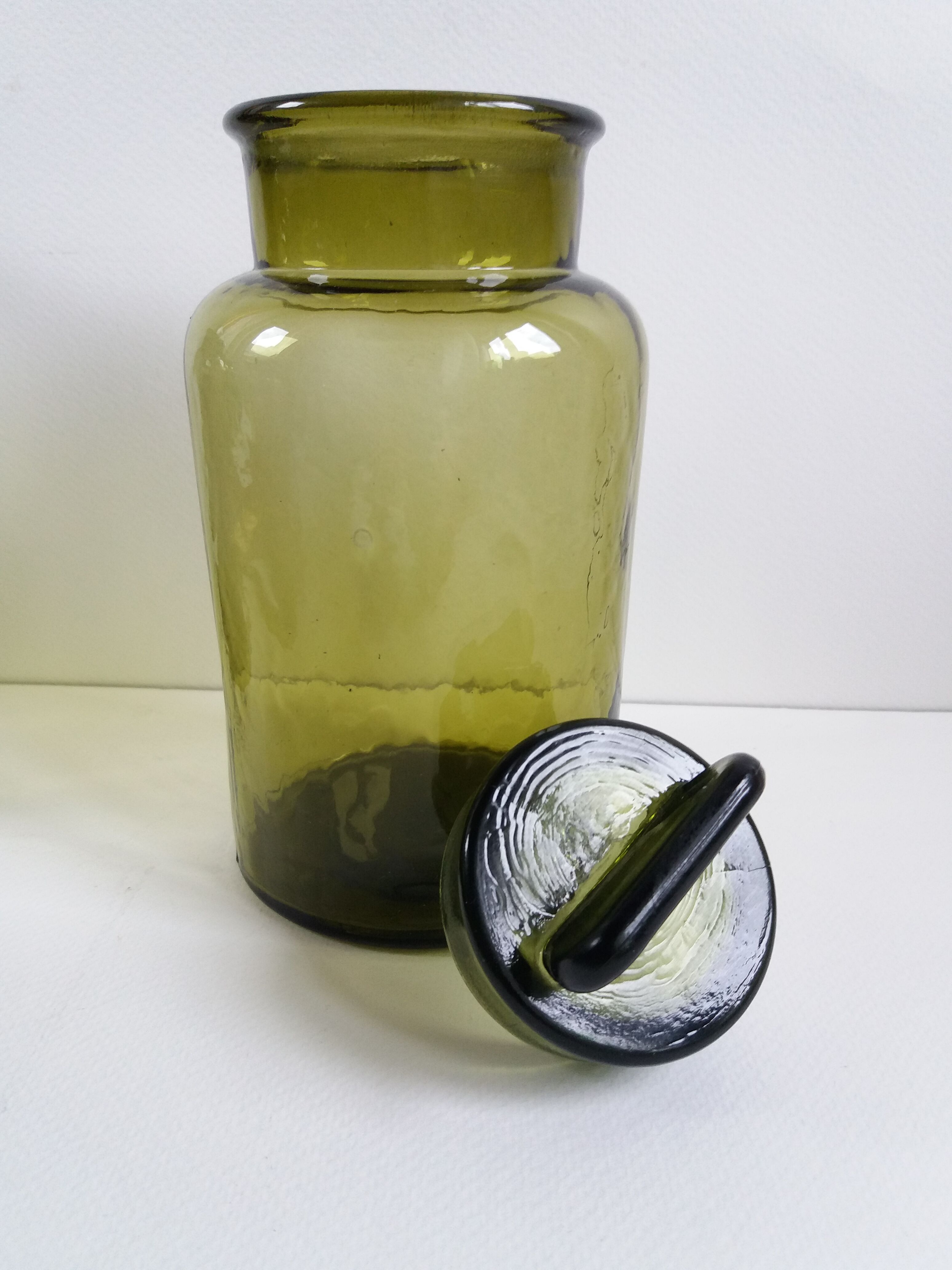 Trio de bocaux d'apothicaire verts