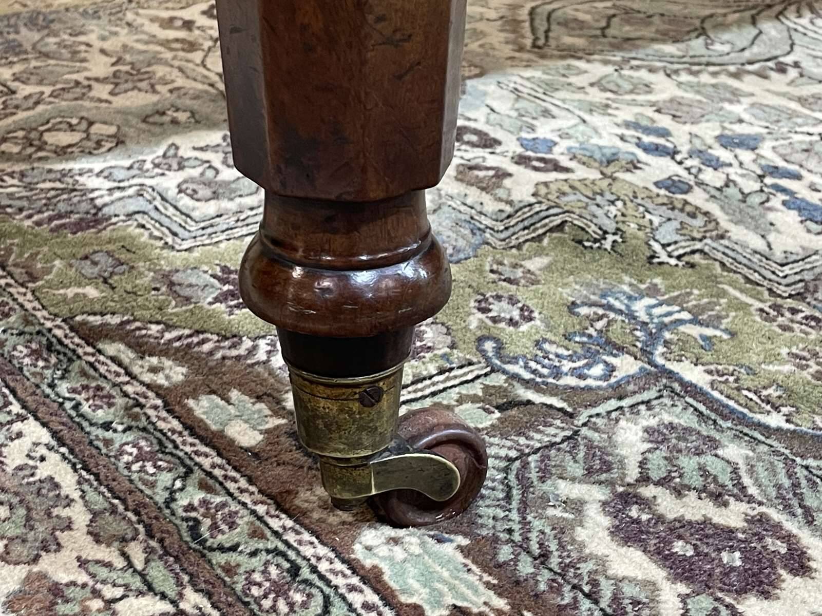 Victorian mahogany table with 2 extensions - 19th century work - Crank system