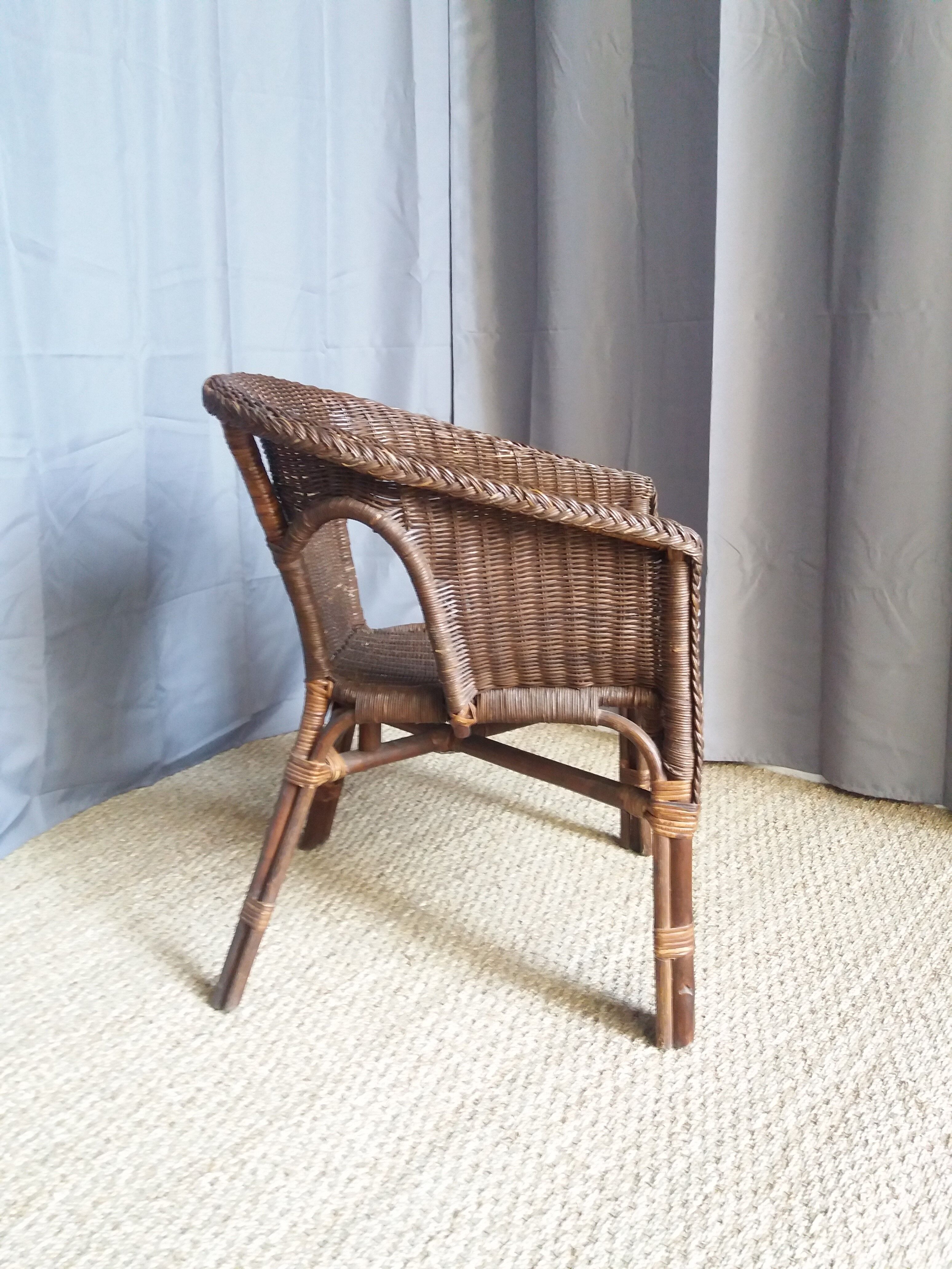 Vintage rattan chair