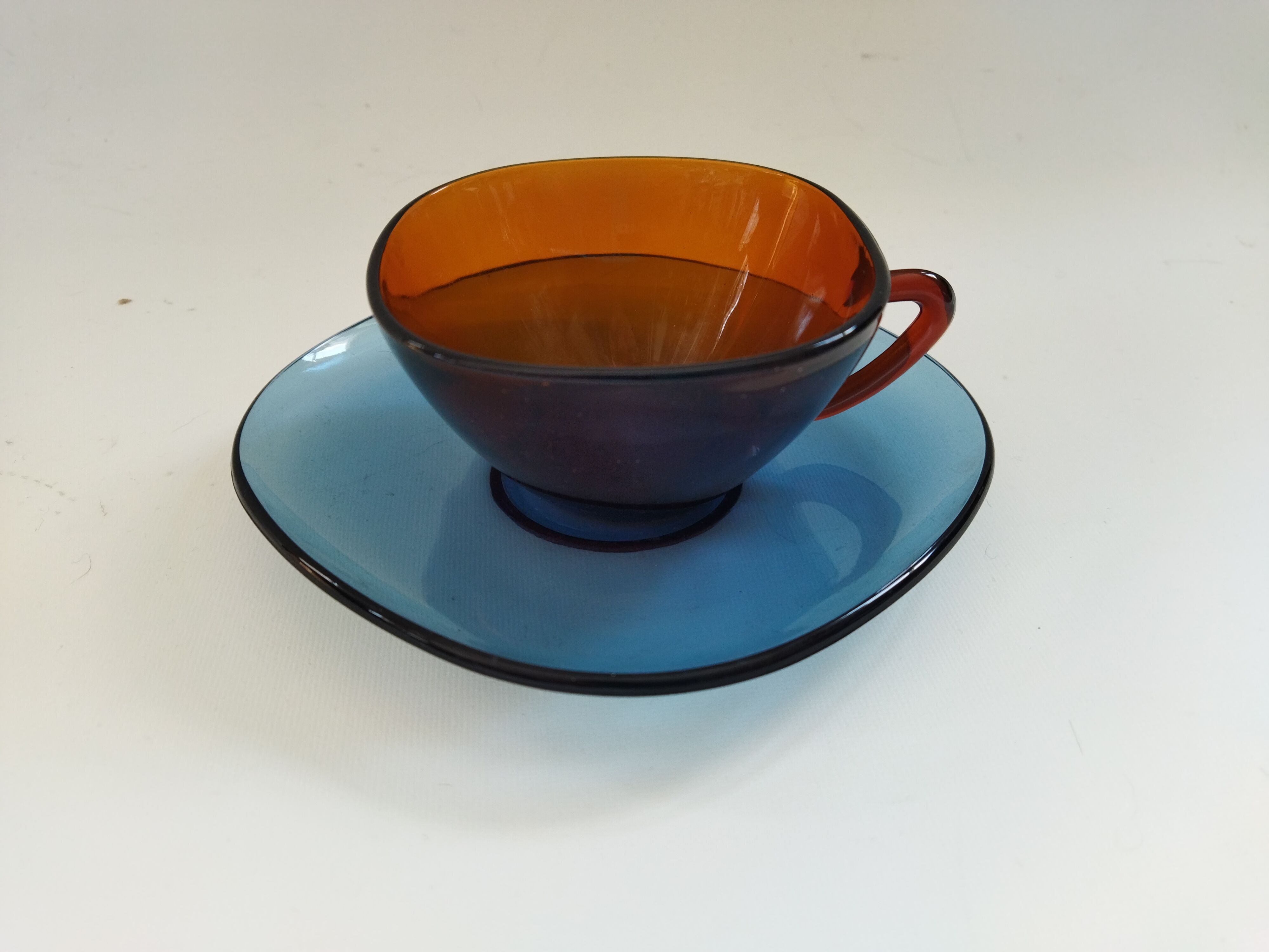 6 Vereco coffee cups