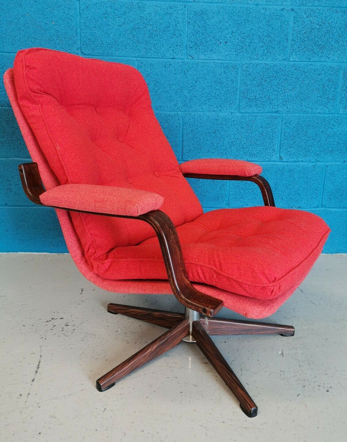 Vintage armchair, 1970s