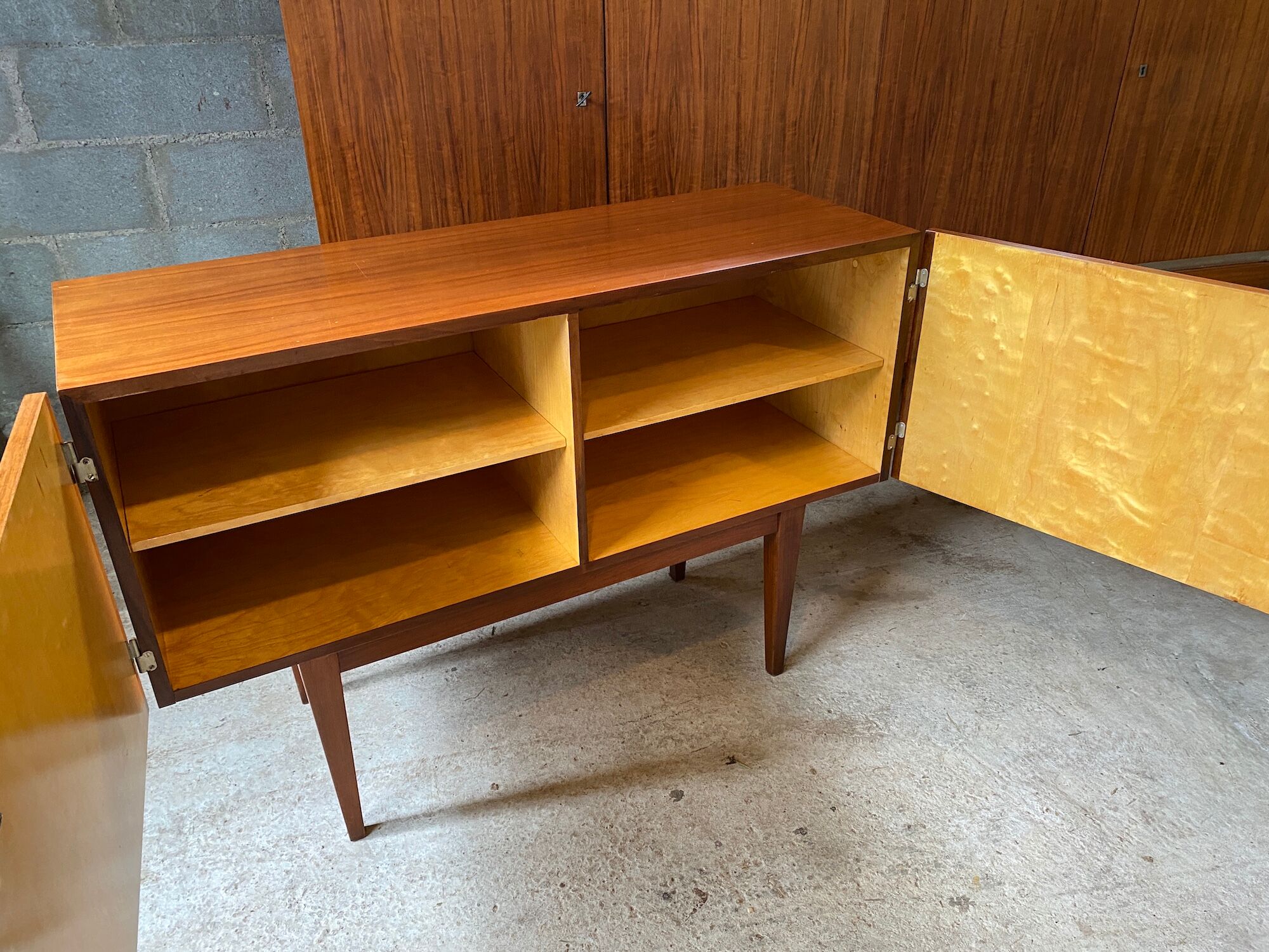 Set 2 vintage buffets lacquered wood