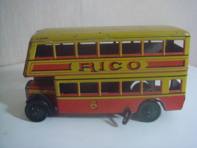 Bus Rico from 1920-29 spain reassembly by key