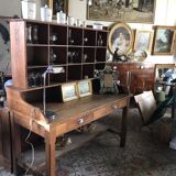 Postal sorting office