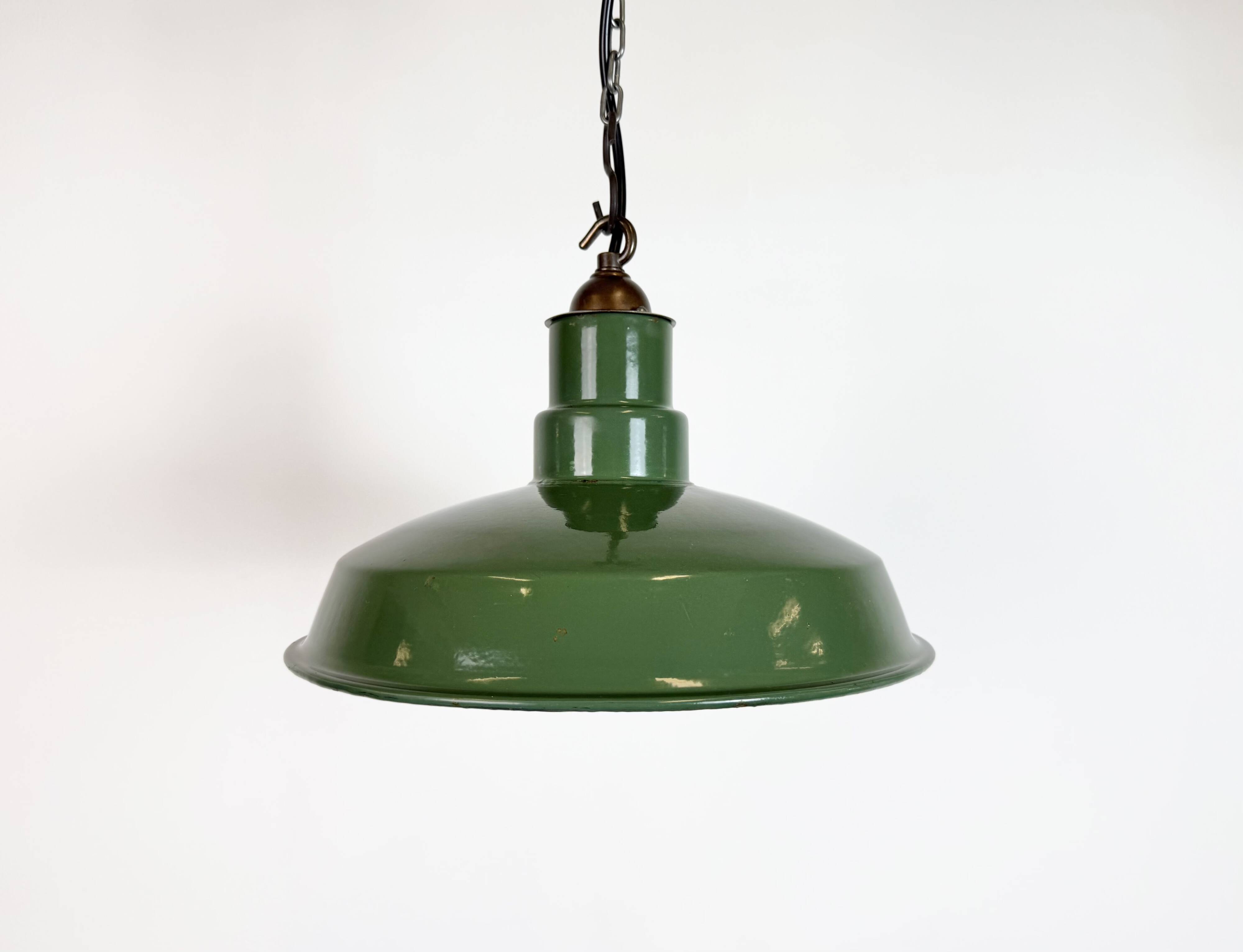 Industrial British Green Enamel Factory Pendant Lamp, 1960s