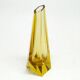 Vase Art Déco, cristal jaune, conçu par J. Hoffmann, Tchécoslovaquie, années 1930.