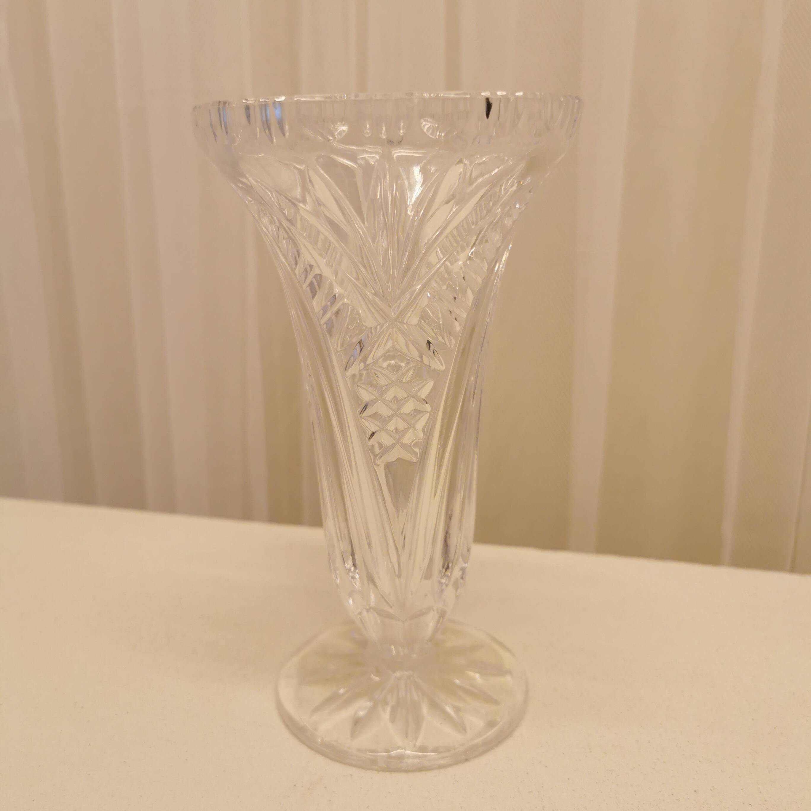 Chiseled crystal vase