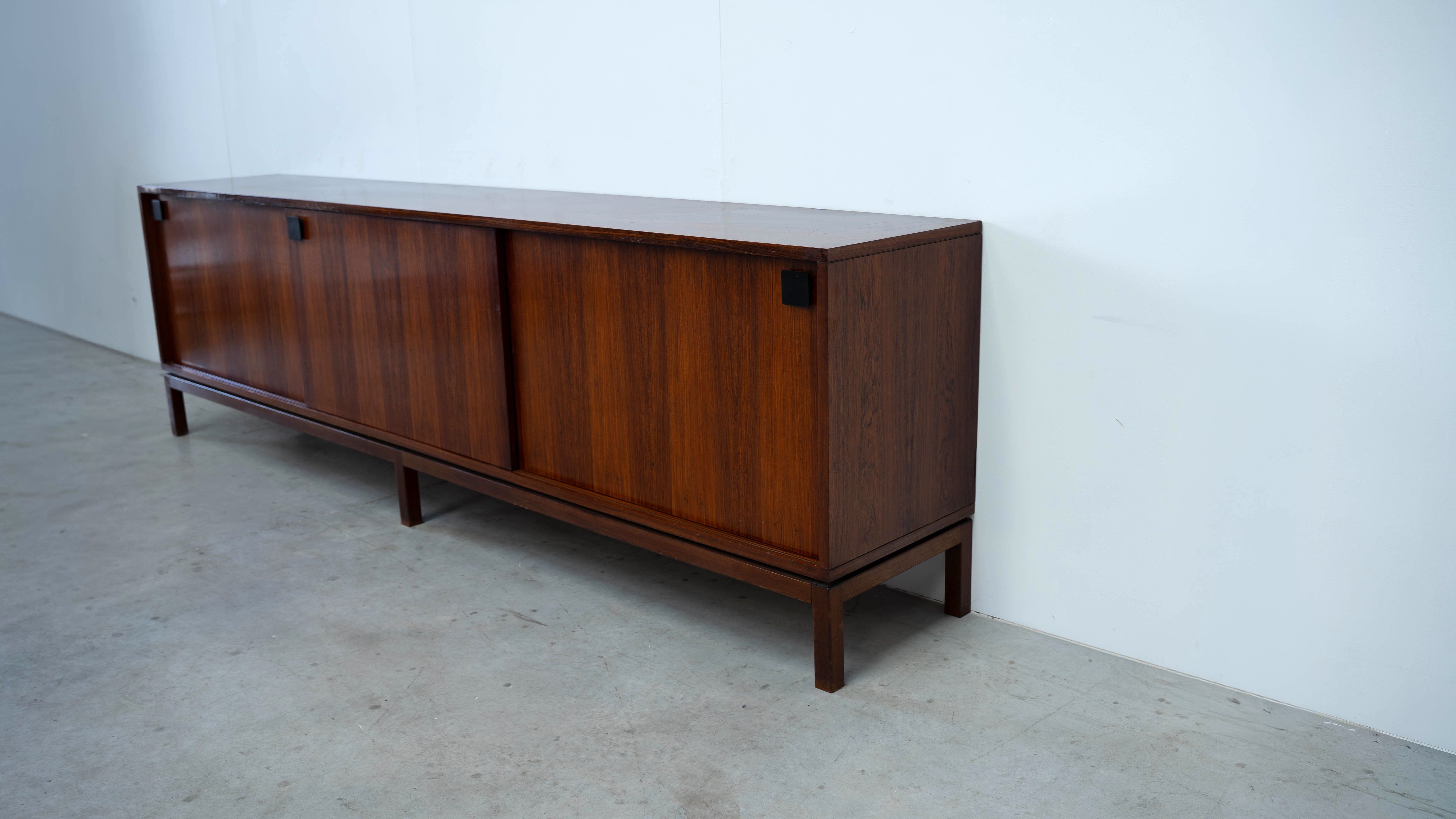 Buffet Alfred Hendrickx 440 pour Belform