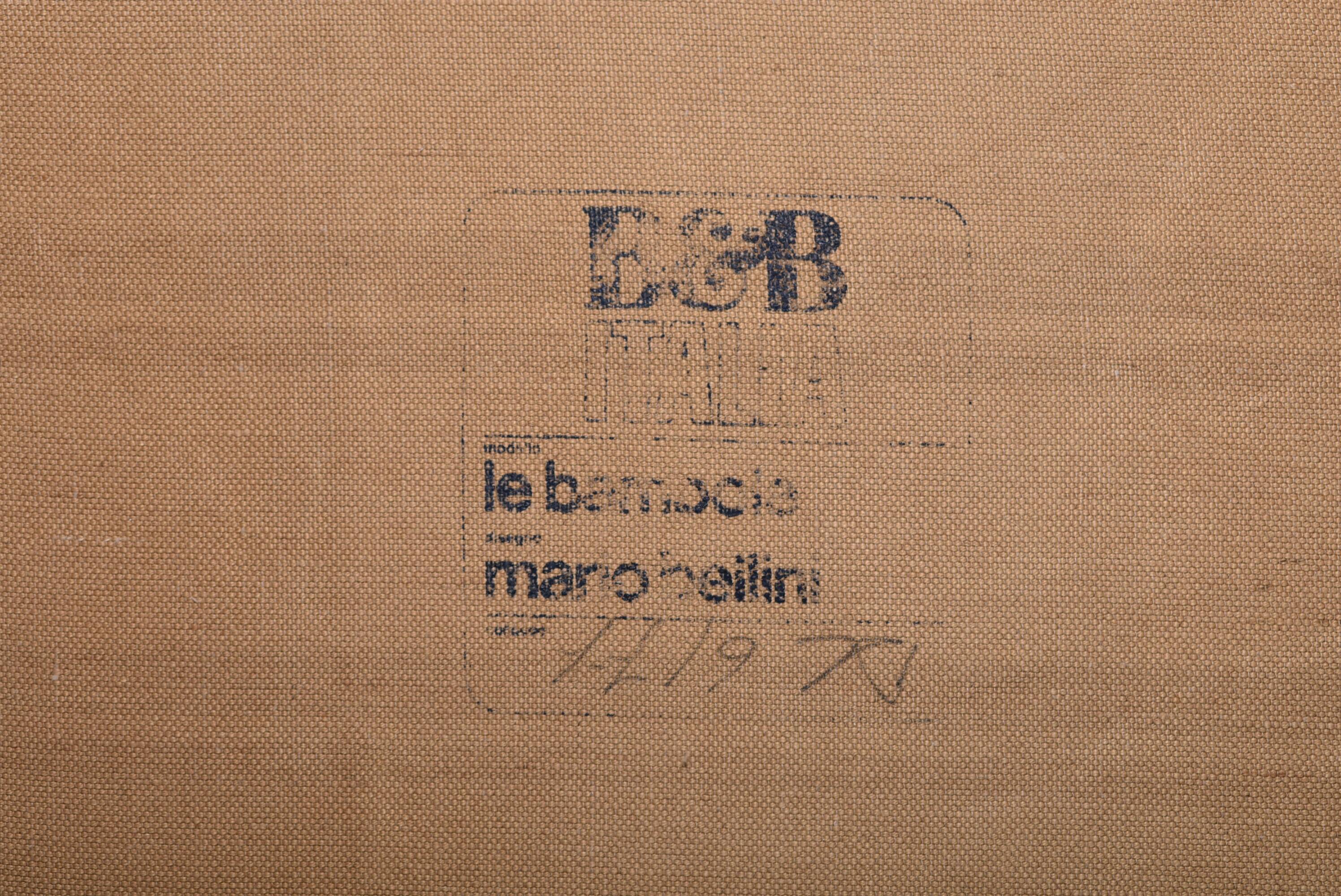 Fauteuil lounge et ottoman Le Bambole Mario Bellini