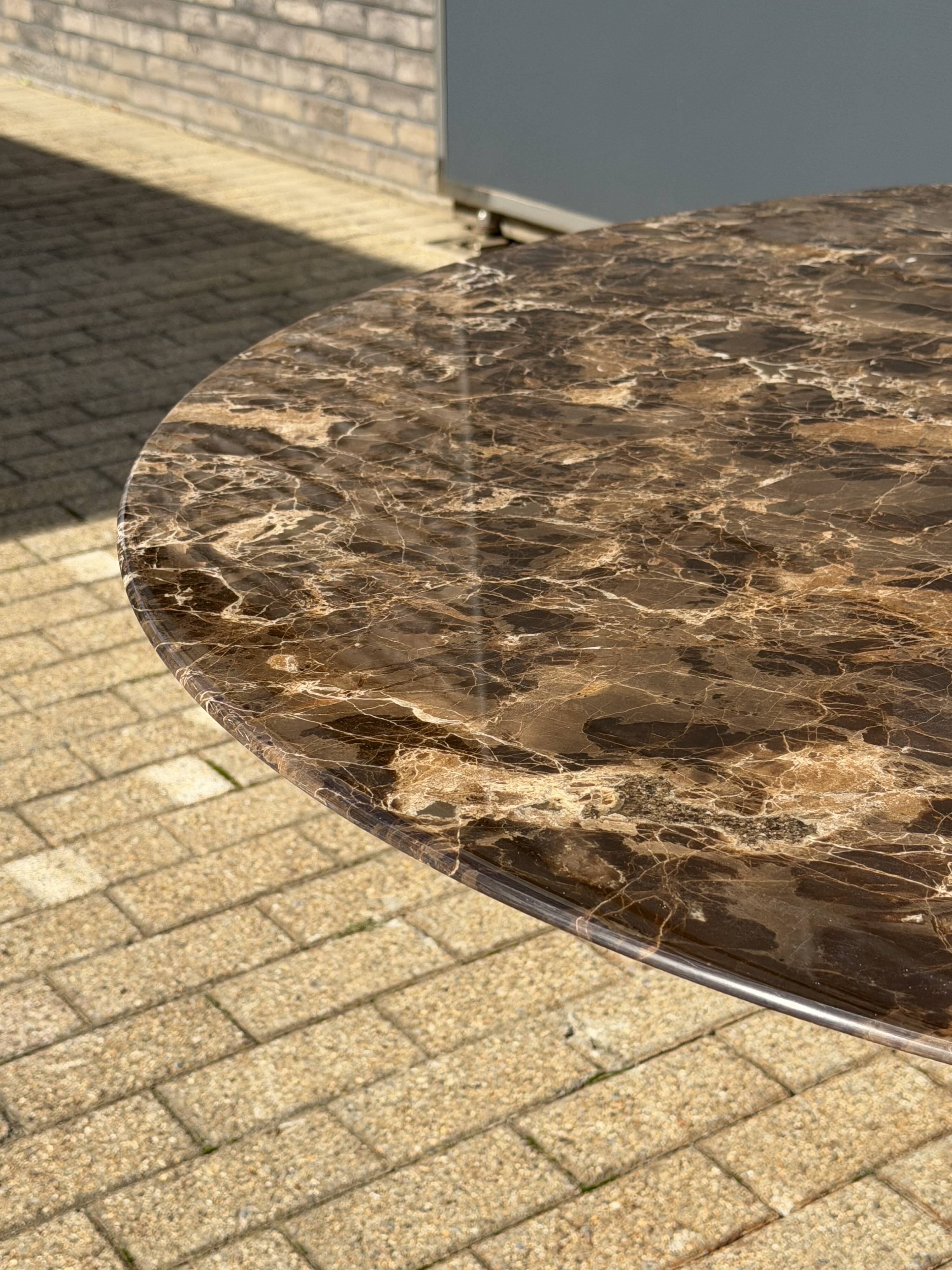 Original round Knoll Tulip dining table (137cm) Emperador glossy NEW CONDITION!