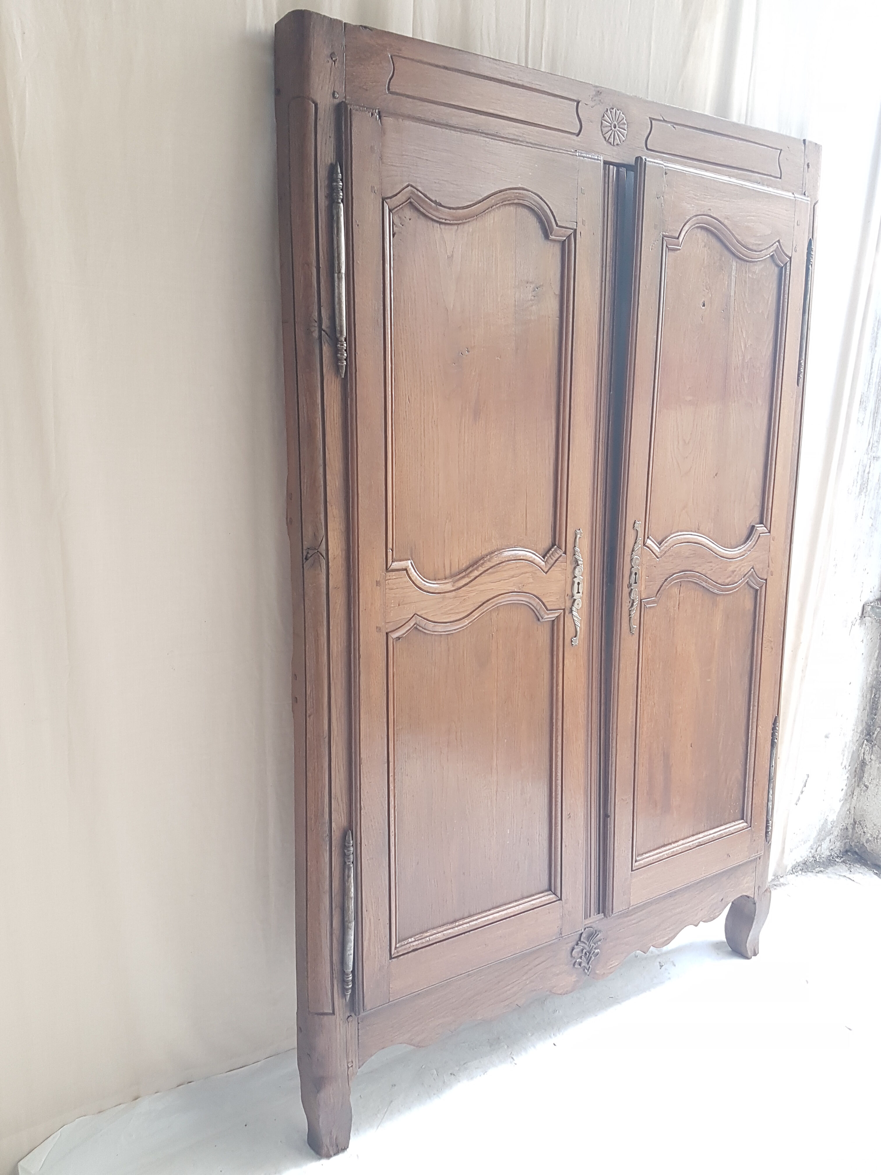 Old cabinet doors and façade