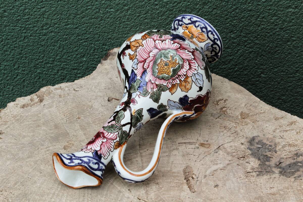 Gien earthenware jug, Peonies model