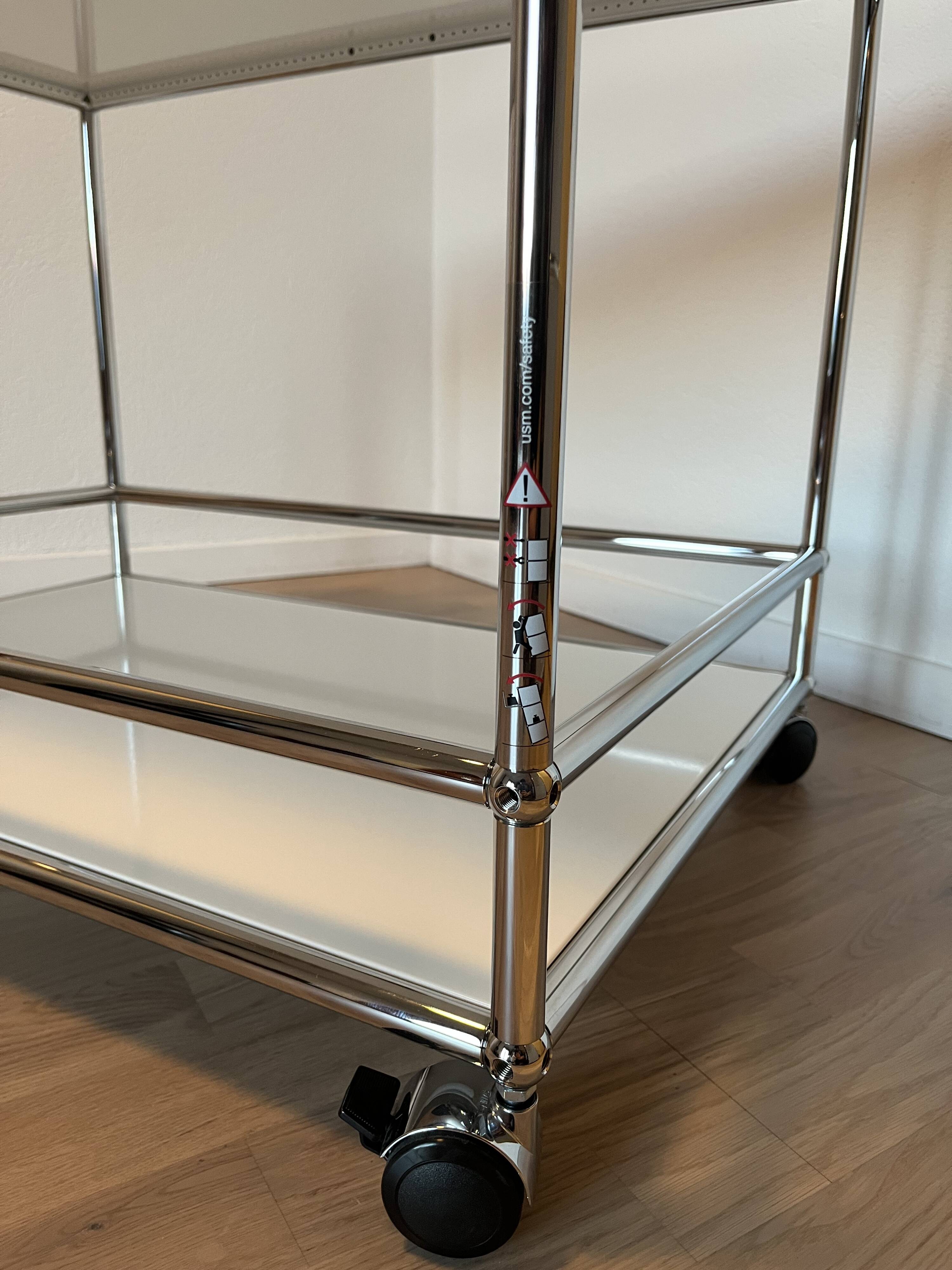 USM Haller Serving Trolley in Pure White