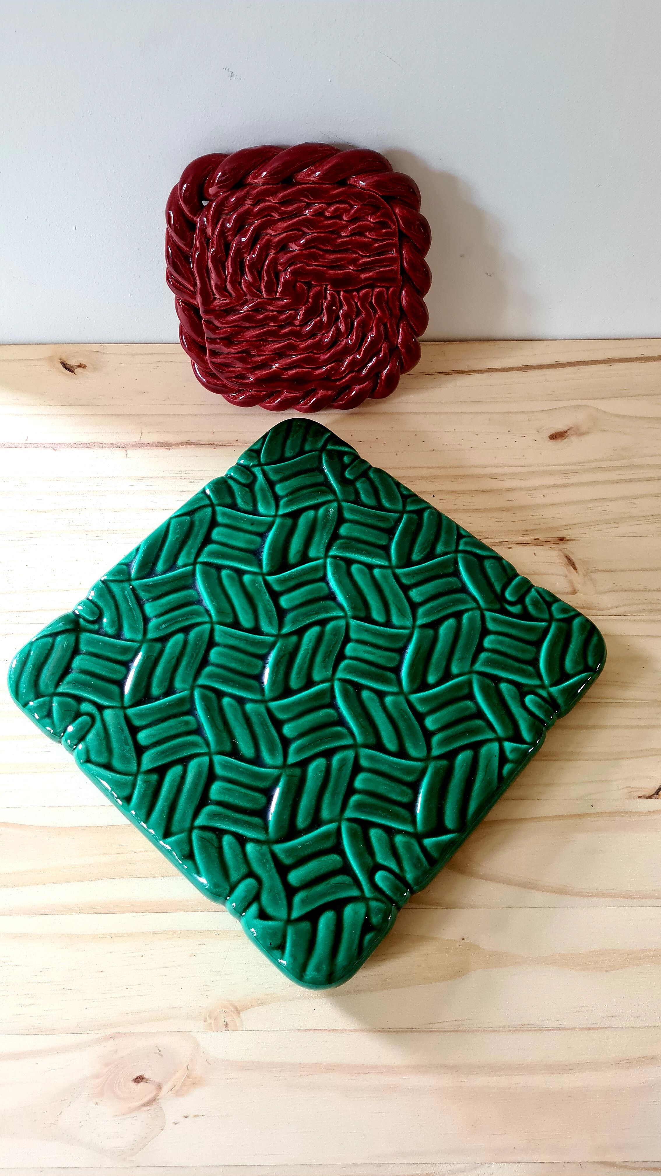 Braided ceramic underside