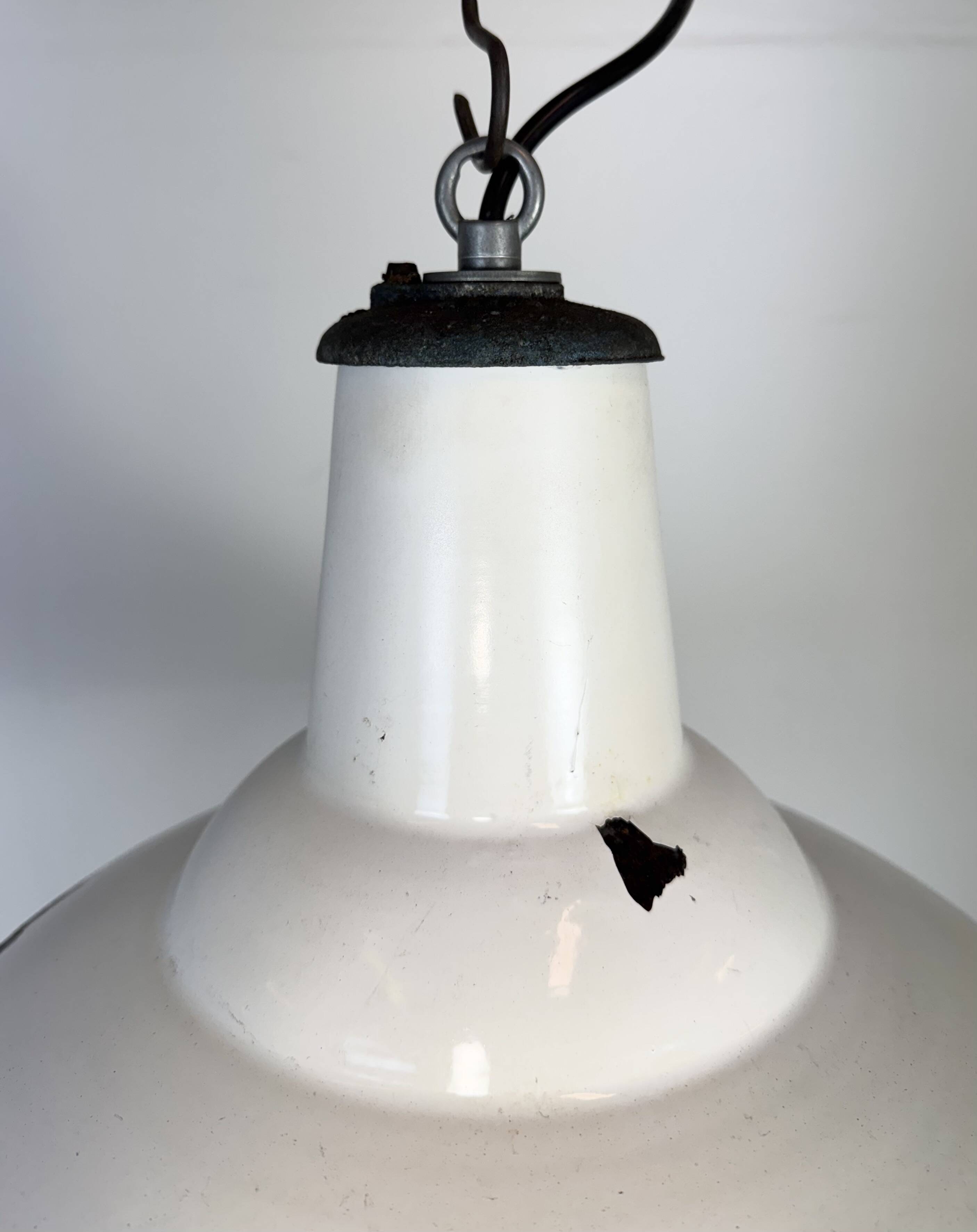 Industrial British White Enamel Factory Pendant Lamp from Benjamin, 1960s