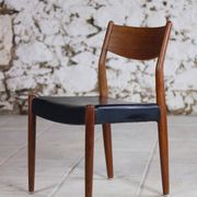 4 Scandinavian Fristho Franeker chairs in teak and skai, 1960.