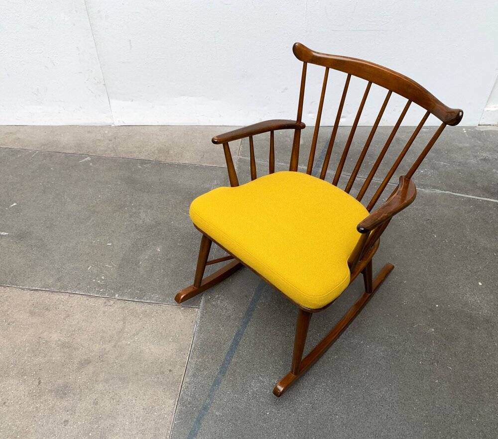 Mid-century rocking chair with new Kvadrat cushion by Børge Mogensen for FDB Møbler, 1960s.