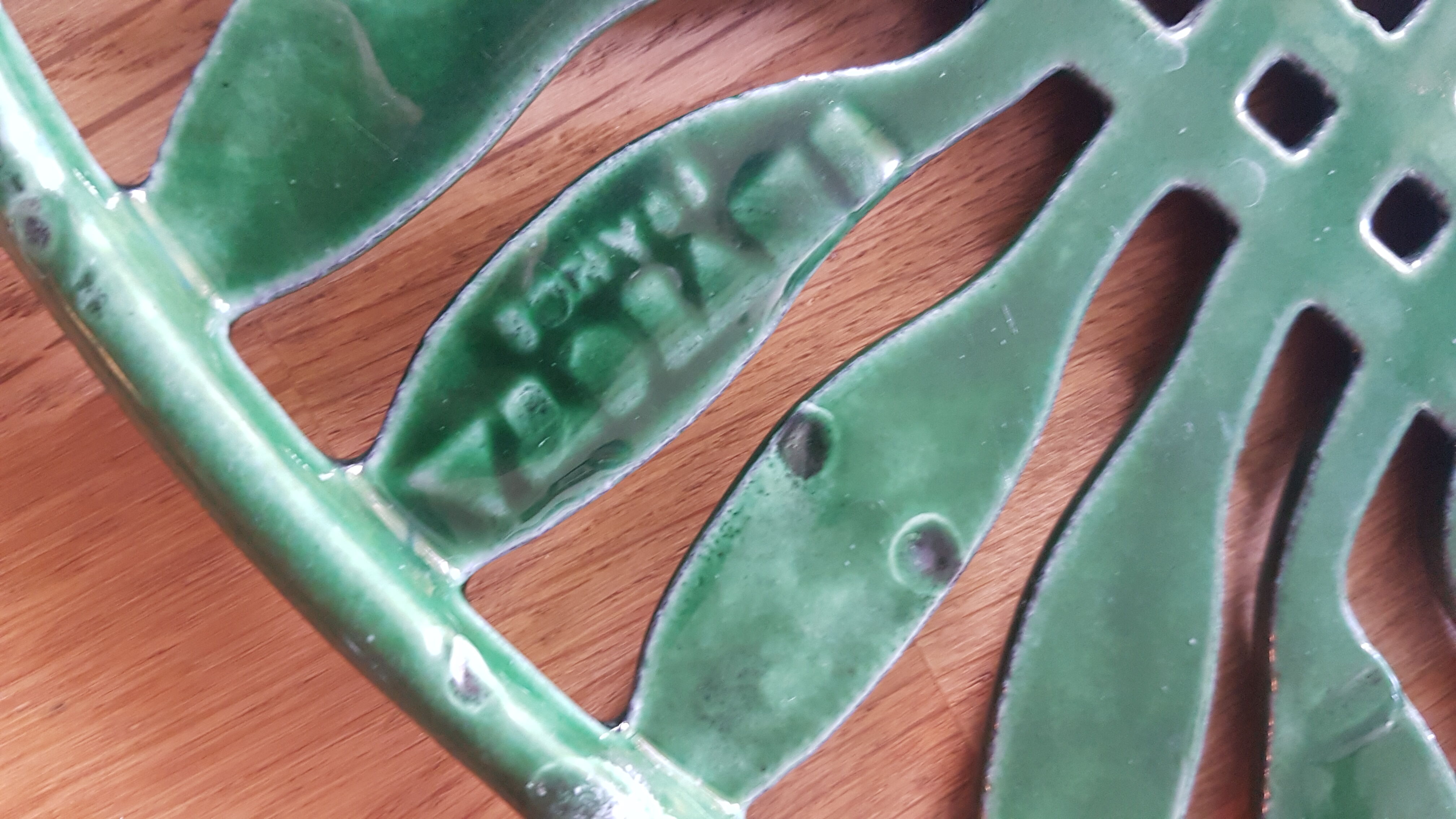 Dessous de plat en fonte émaillée invicta vert