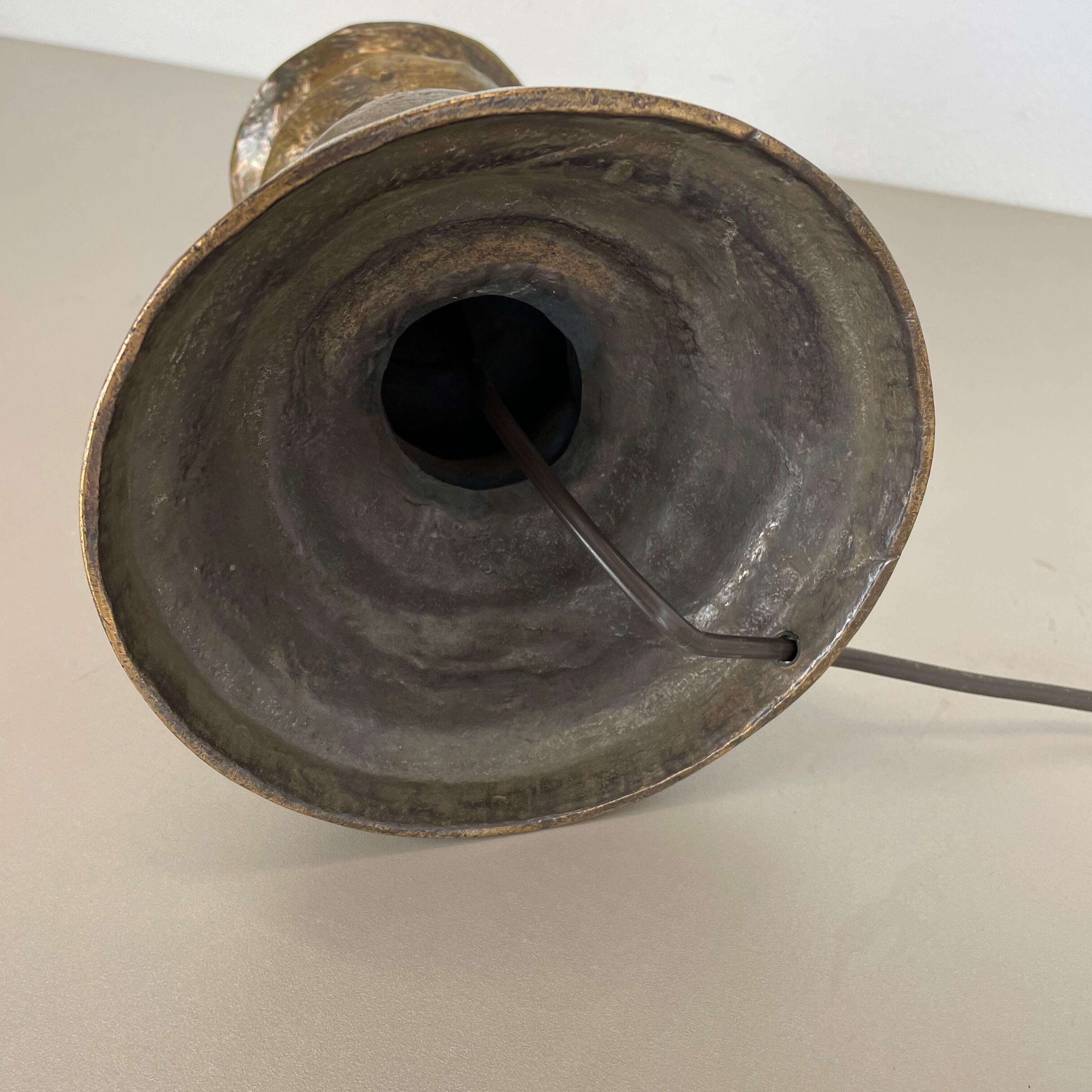 Original Kalmar Style Hollywood Regency Bronze Table Light, Austria, 1960s