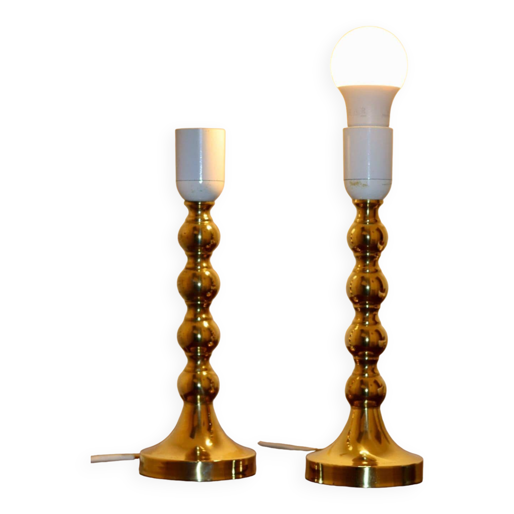 Paire de lampes suédoises en laiton du milieu du siècle