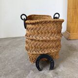 Magazine rack or log rack in straw with brutalist base from the 50s