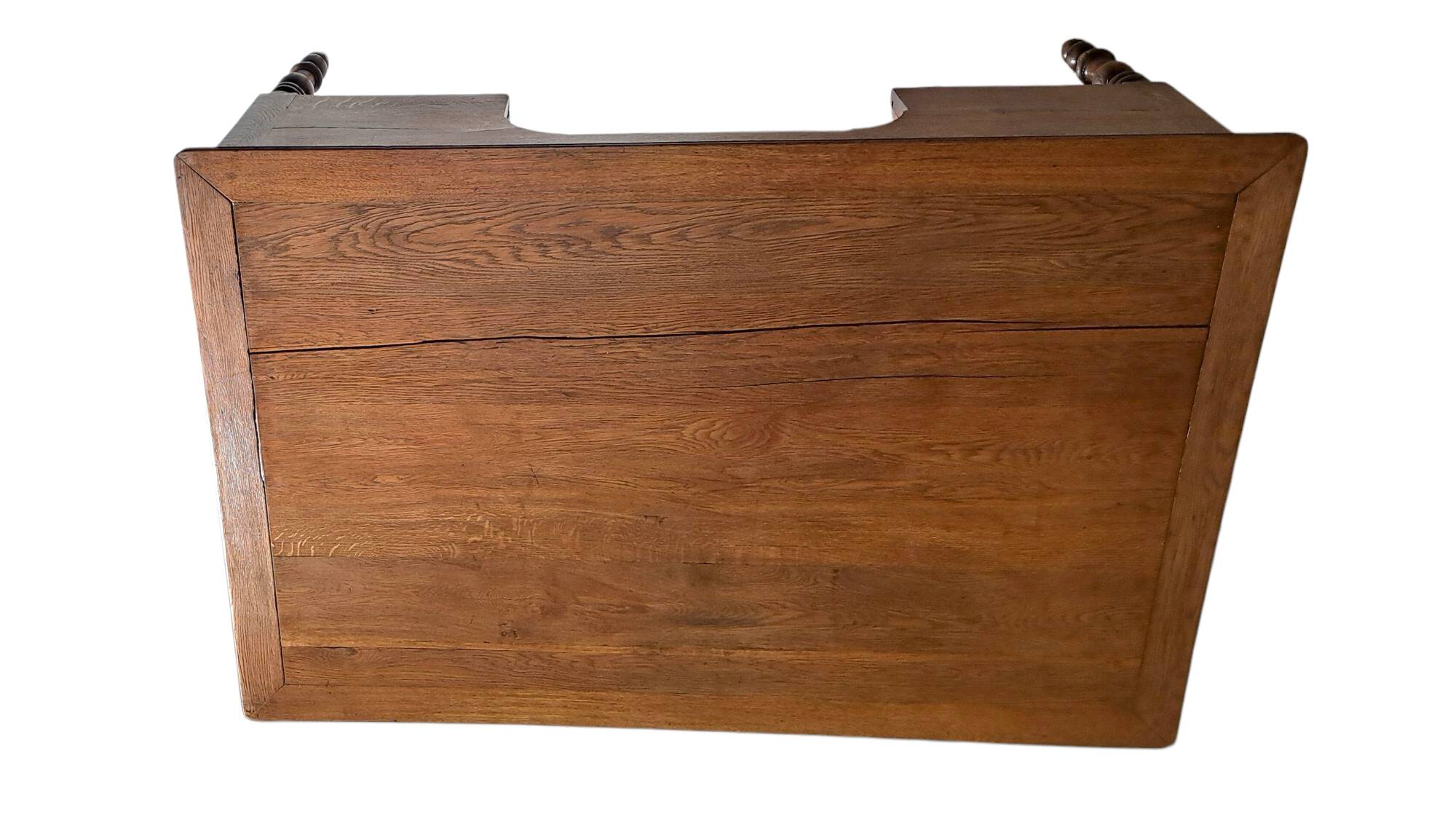 19th century Louis Philippe bureau plat in solid gilded oak