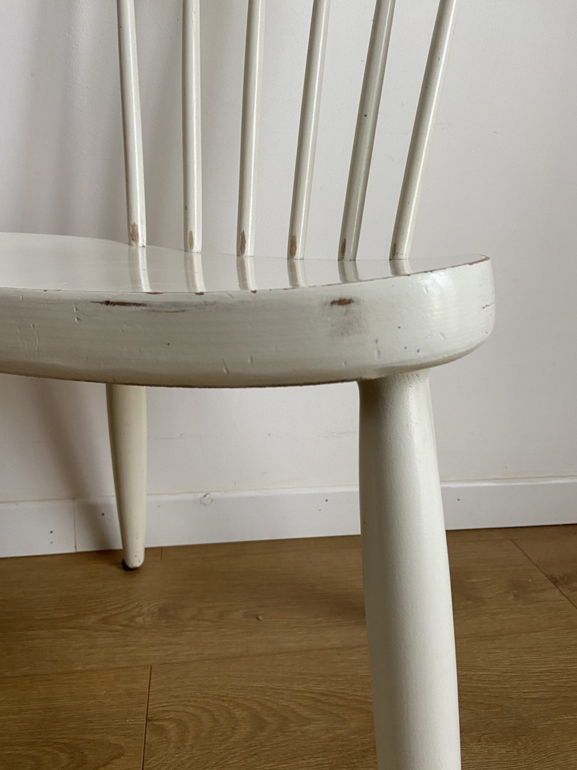 Vintage scandinavian style white chair in solid wood