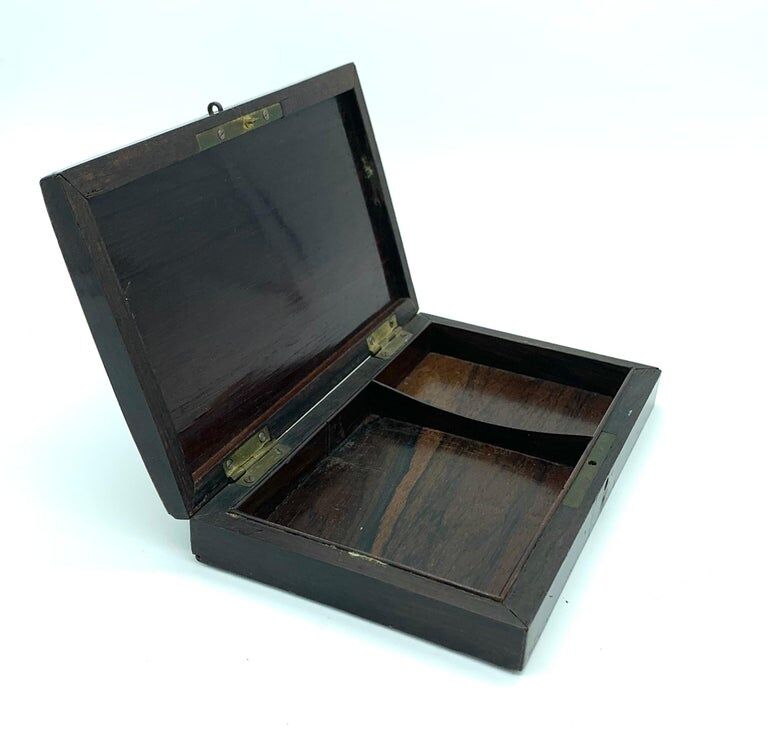 Card box in rosewood marquetry mid 19th century