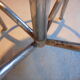 Undue adjustable stool. Kor