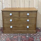 English chest of drawers of the nineteenth century in pitch pin