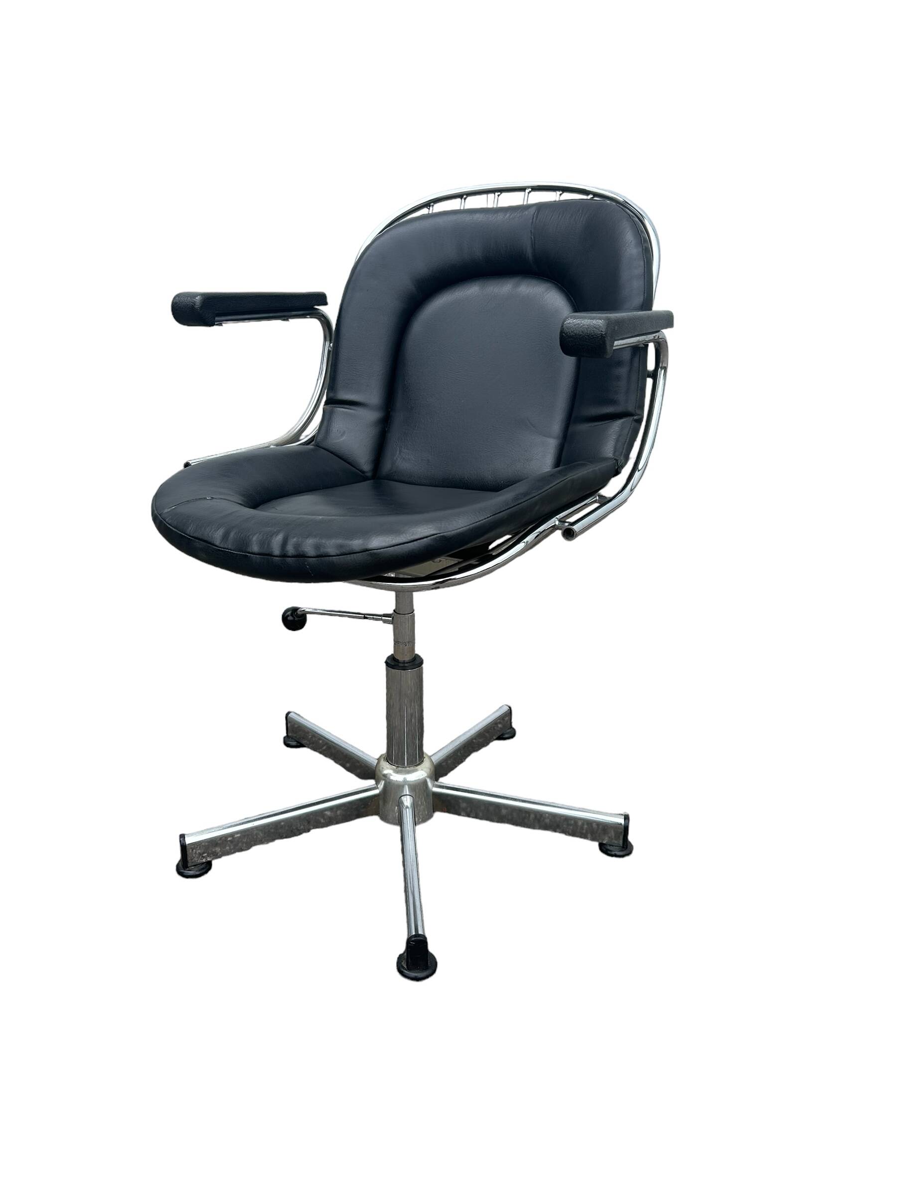 Gastone Rinaldi style armchair