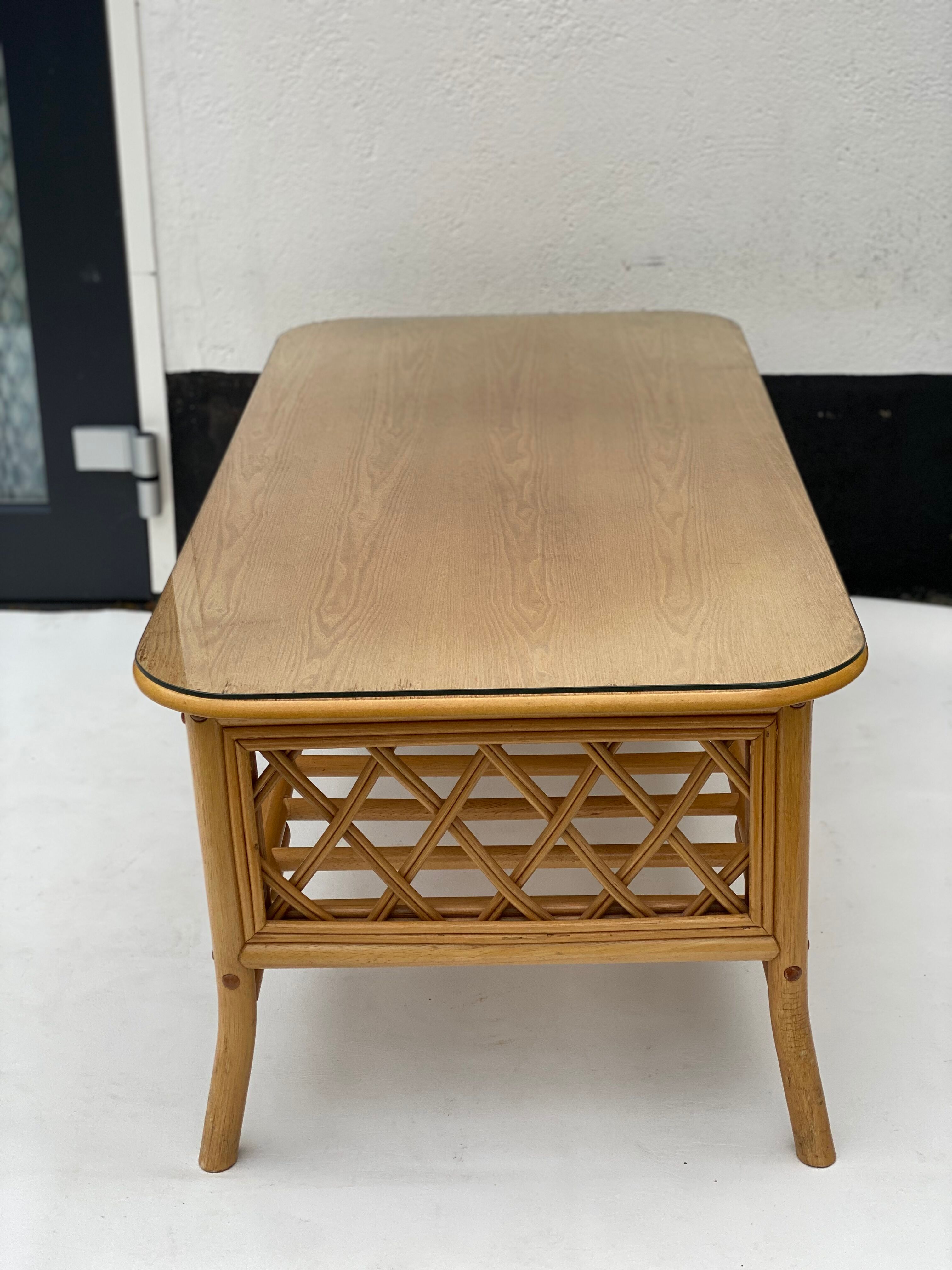 Bamboo Coffee Table with Pine Wood Top