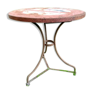 Garden table