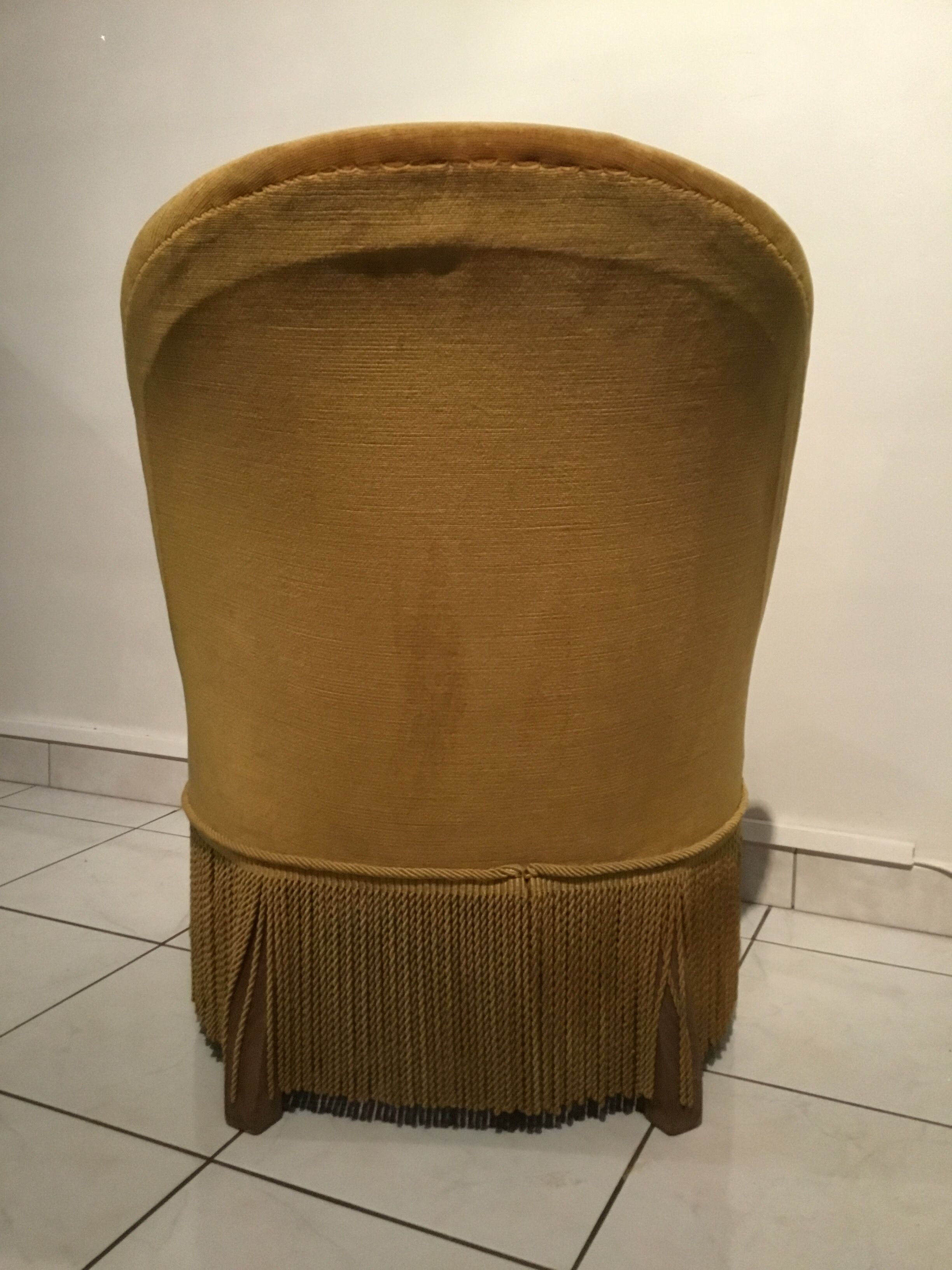 Fauteuil crapaud et son pouf
