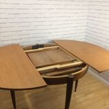 Scandinavian round table