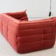 Canapé Togo vintage deux places avec accoudoirs en velours bordeaux par Michel Ducaroy pour Ligne Roset, années 1970.