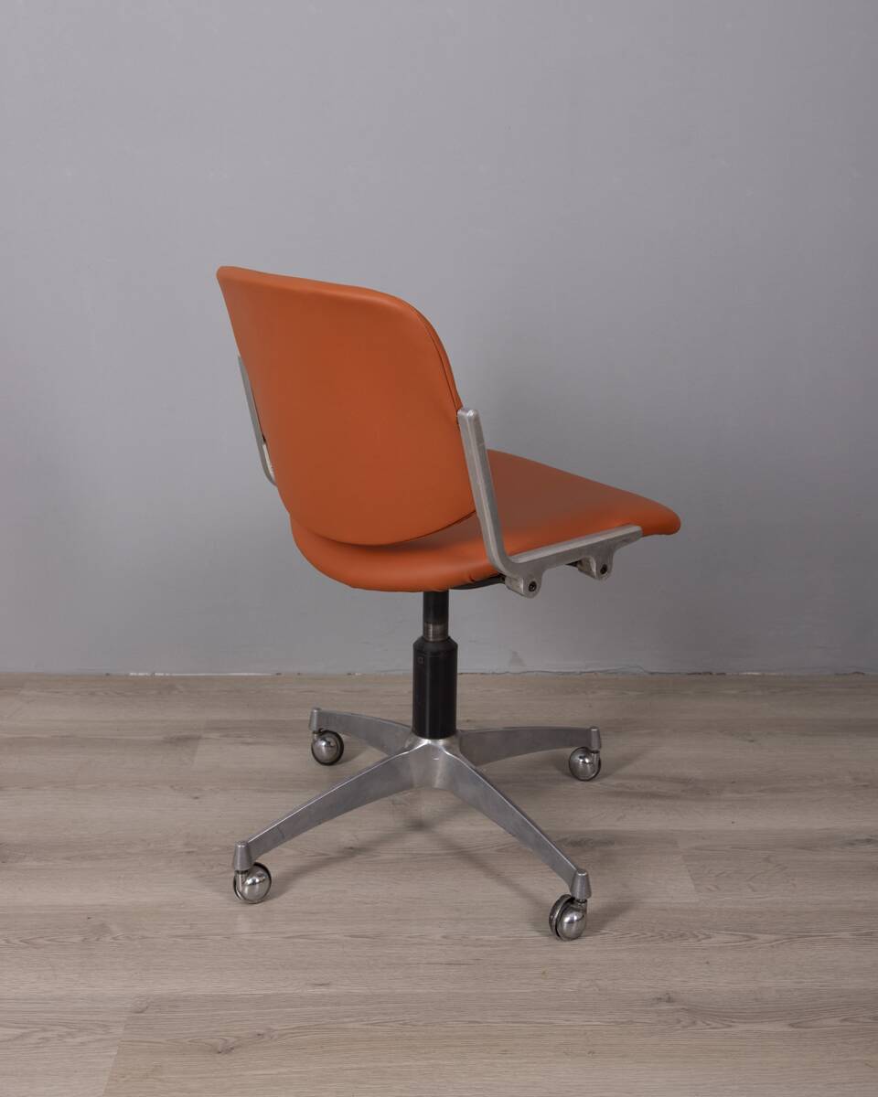 Vintage 1960s desk chair "dsc 106" design by g piretti for anonima castelli