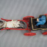 Old toy Horse-drawn carriage in cast iron polychrome iron with checker "P.D. CHIEF"