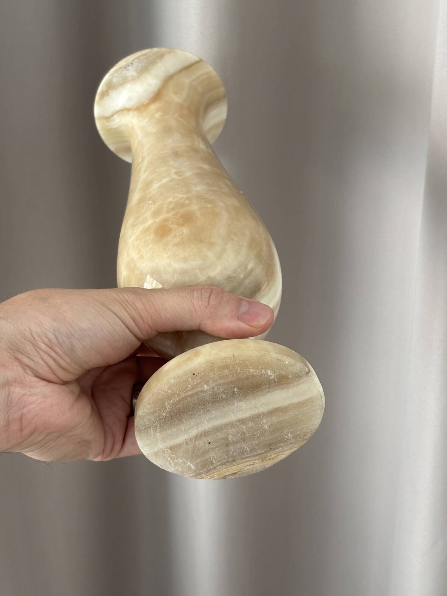 Vintage Italian Onyx Marble Vase – 25 cm – Honey & Cream Stone