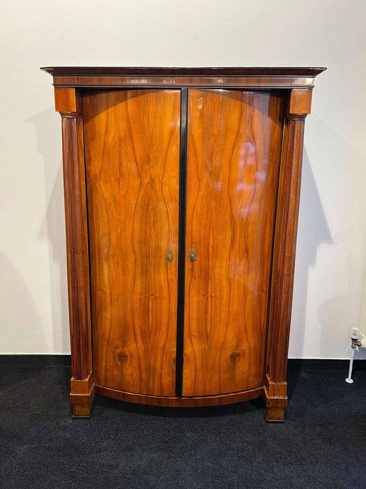 Biedermeier Armoire, Walnut Veneer, Full Columns, Austria/Vienna around 1825