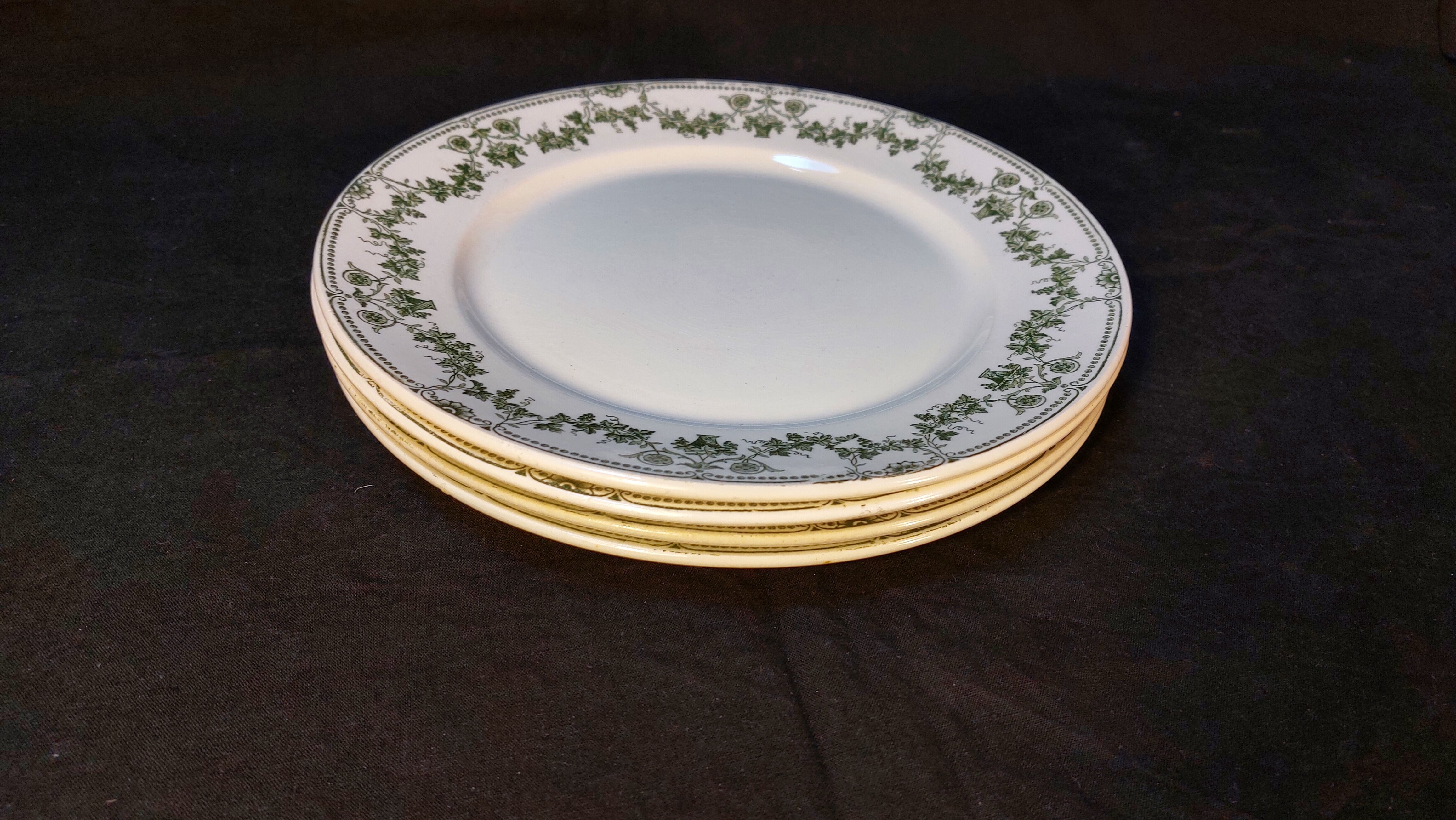 Set of 4 antique flat plates in half-porcelain from Badonviller