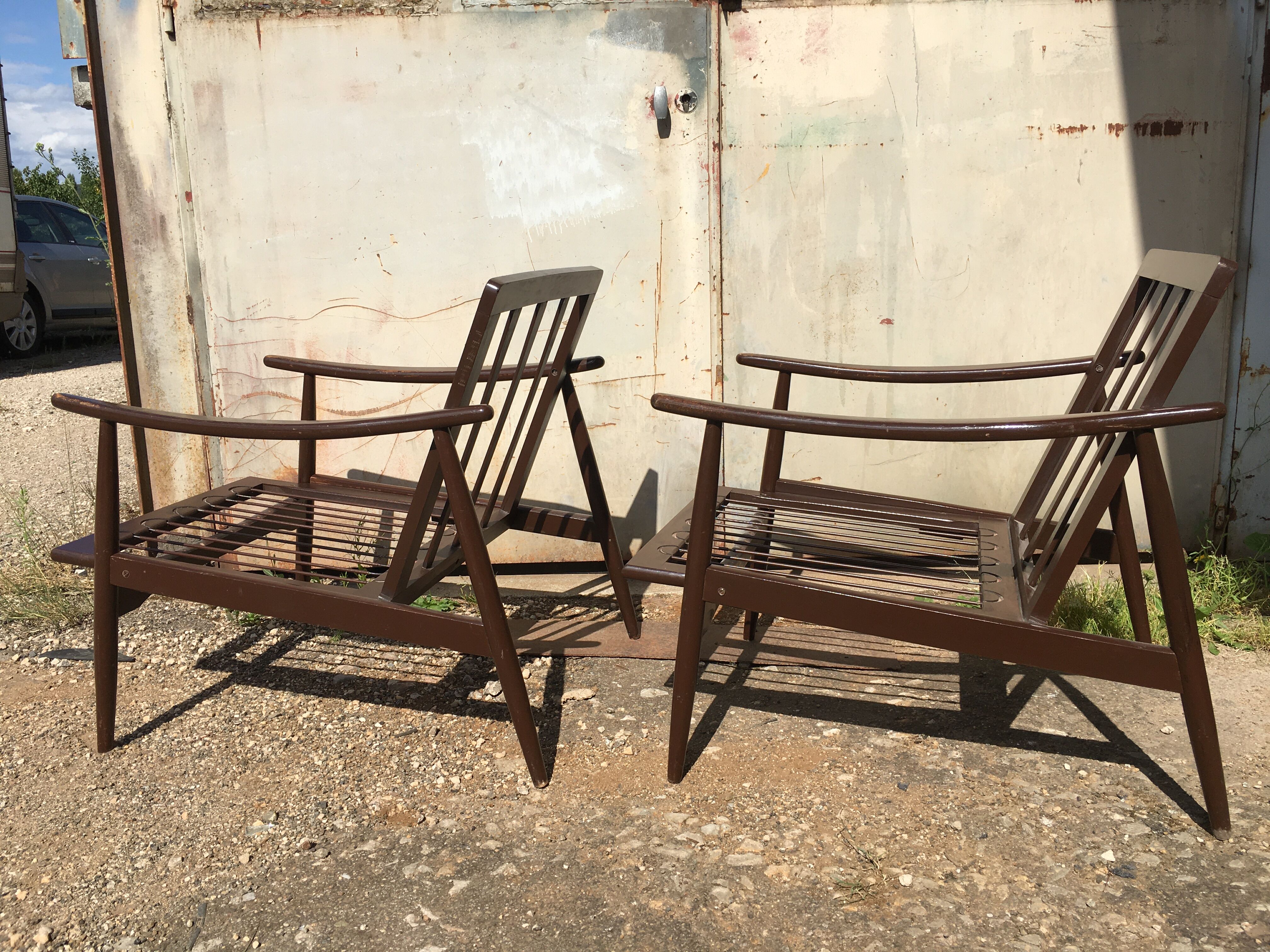 Scandinavian 60s wood chairs to restore
