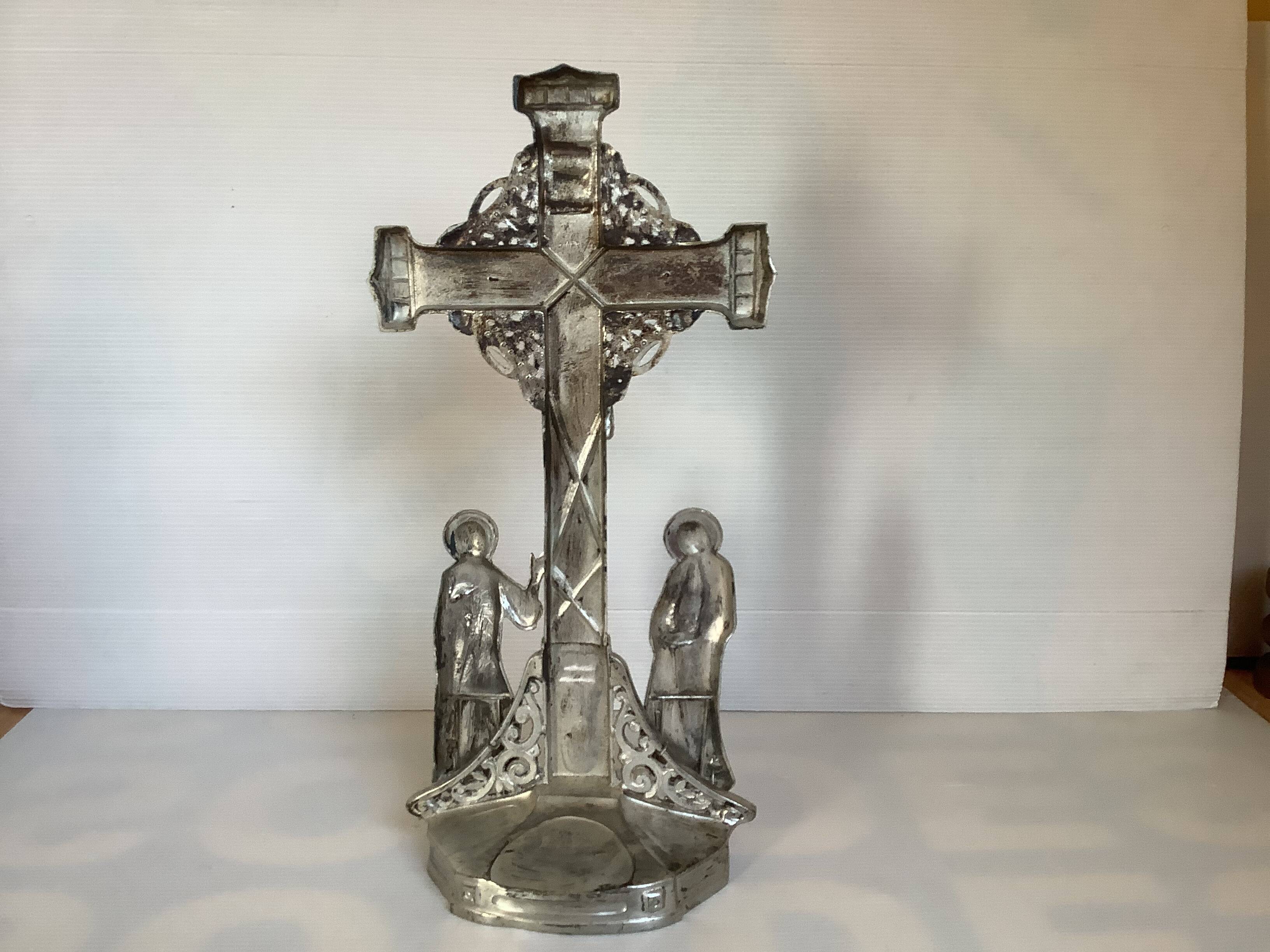 Crucifix metal crucifixion