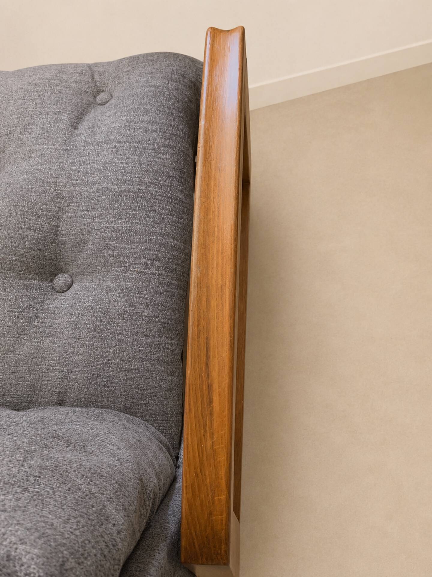 Paire de fauteuils de René-Jean Caillette, années 50