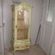 Vitrine galbée ancienne