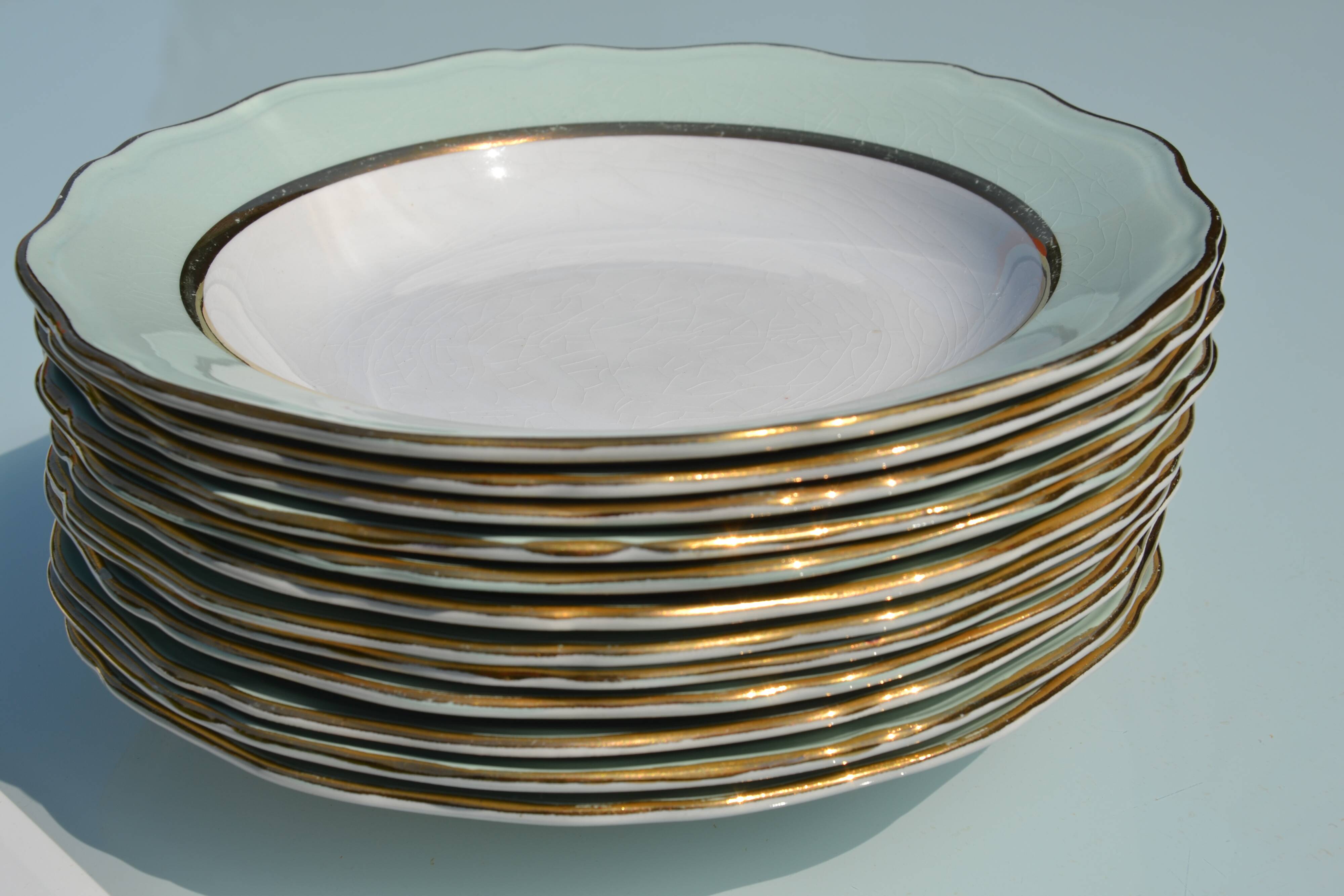 12 green deep plates "l'amandinoise"