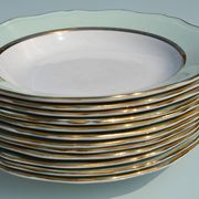 12 assiettes creuses vertes "l'amandinoise"