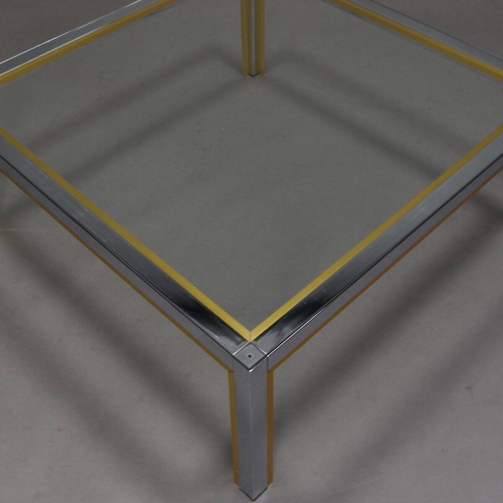 Table basse en chrome et or italienne, années 1970